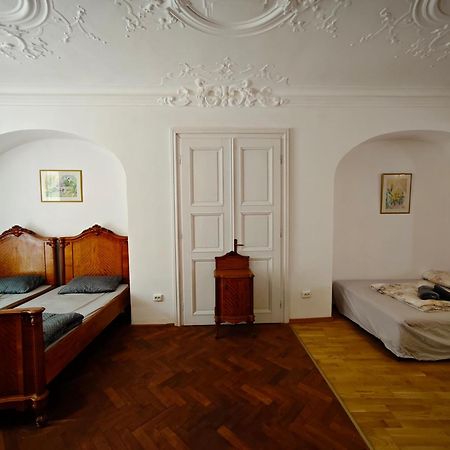 Clasic Studio Central Braşov Esterno foto