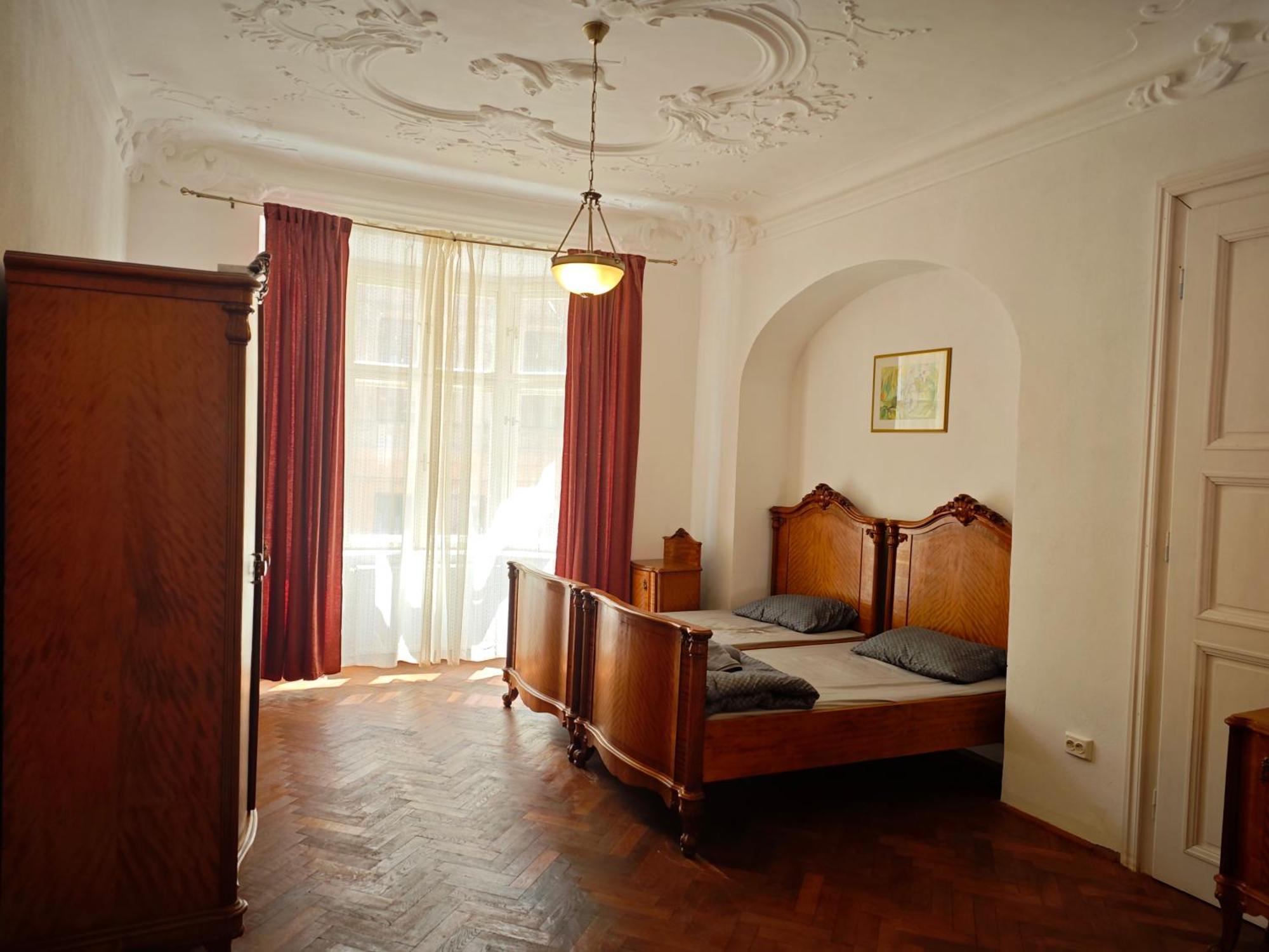 Clasic Studio Central Braşov Esterno foto