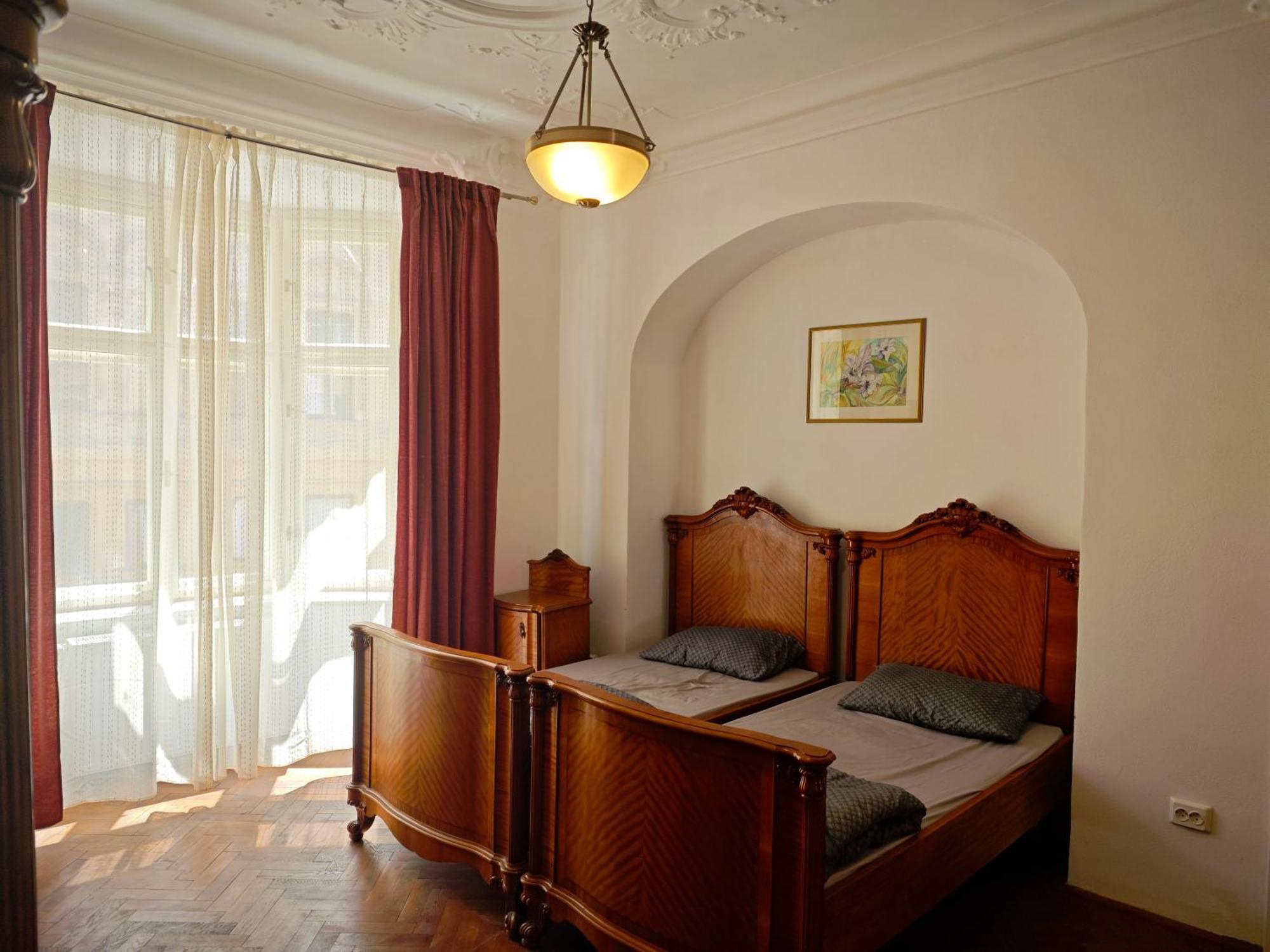 Clasic Studio Central Braşov Esterno foto